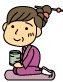 和服の湯のみを持ったおばあちゃん　Grandma who had cup of Japanese clothes